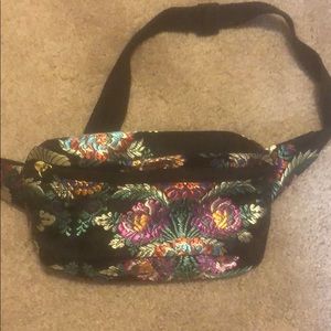 Fanny pack